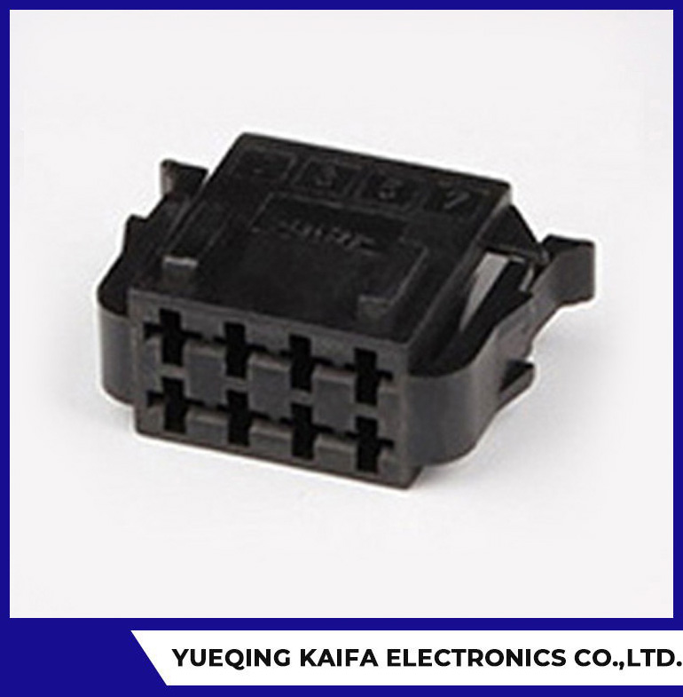 8 Pin Auto Electrical Connector Plug