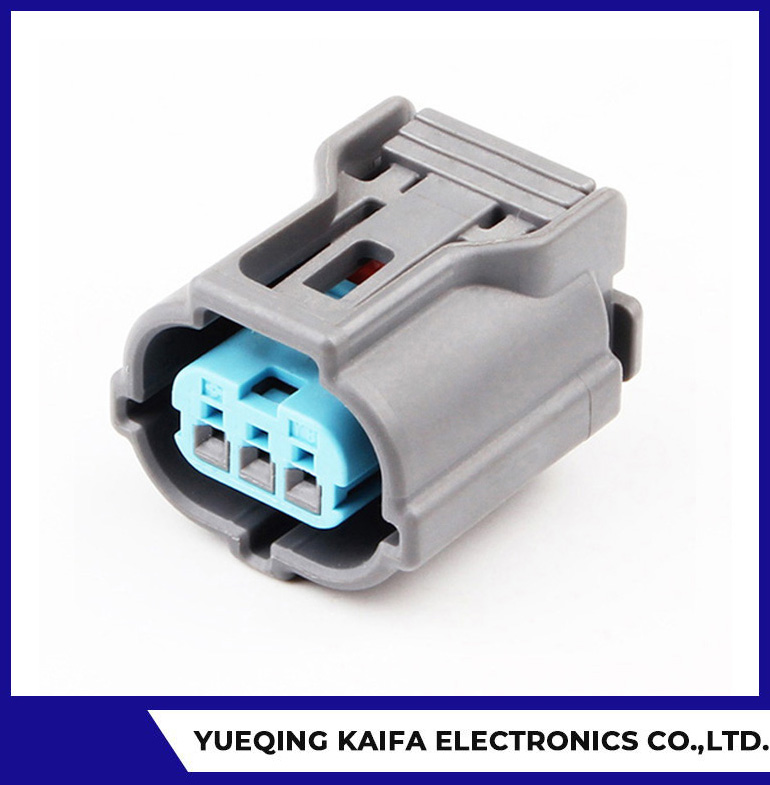 SUMITOMO Plastic Car Connector Plug