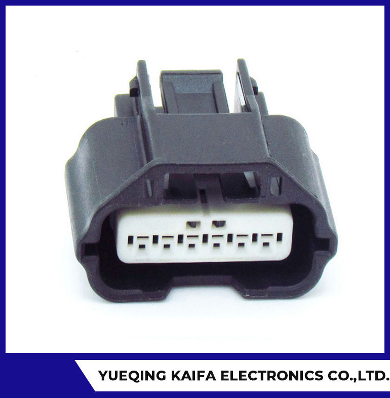 SUMITOMO Car Electrical Connector Housing